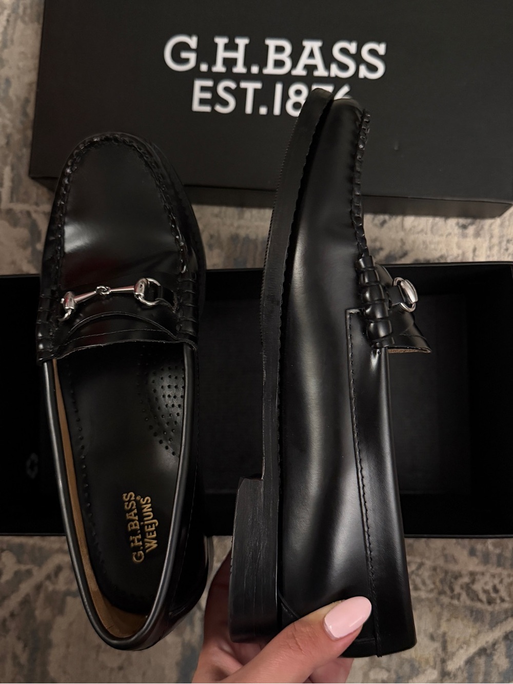 Black Leather Weejuns Bit Loafers - women brand new - Picture 2 of 7
